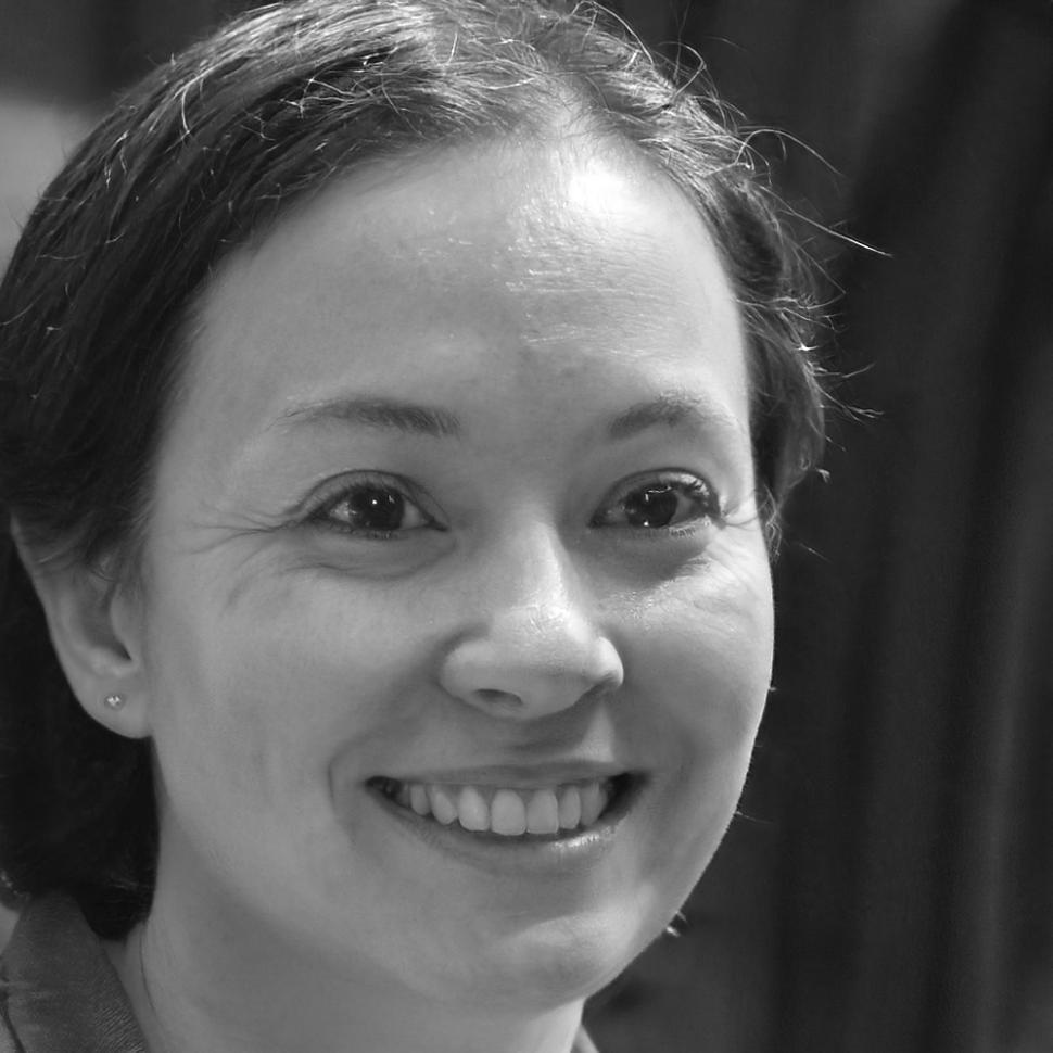 Theresa Voss, Datenanalystin bei dalmyriveno